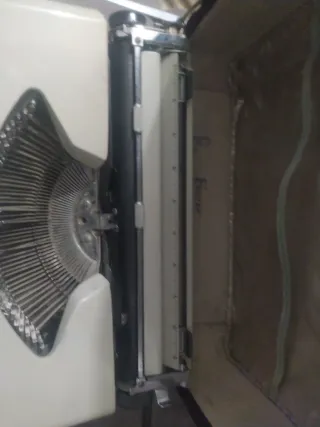 Máquina de escribir Underwood 18