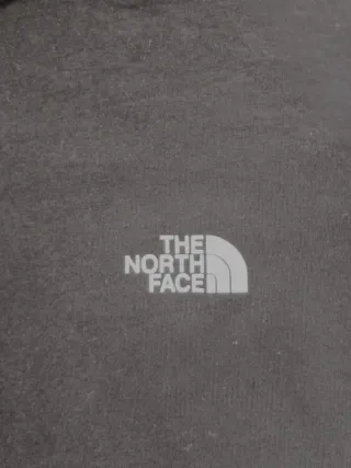 t-shirt North Face perfetta per primavera/estate