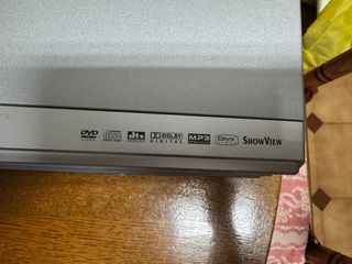 Samsung SV-40 VHS Video Cassette Recorder