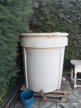 Depósito agua 1000L