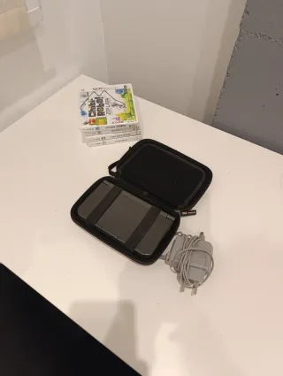 New Nintendo 3DS XL Negra 2015.Solo est seman 200€