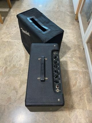 Amplificador Fender Blues Junior III Válvulas
