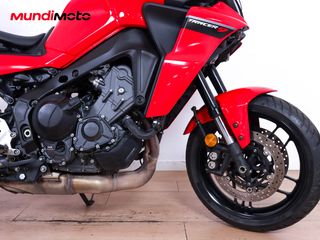YAMAHA TRACER 9