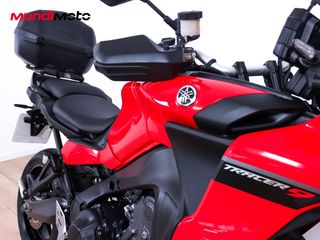 YAMAHA TRACER 9