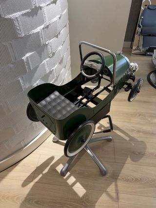 Coche de peluquería vintage