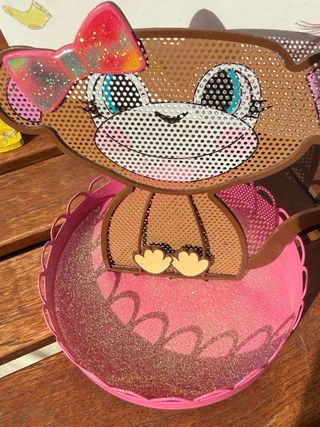 Soporte pendientes Claire's mono