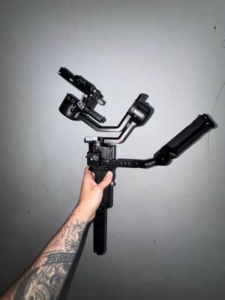 Sony a6700 + DJI RS4 + Sigma 17-40mm f1.8