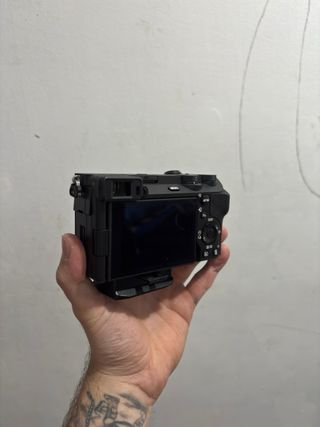 Sony a6700 + DJI RS4 + Sigma 17-40mm f1.8