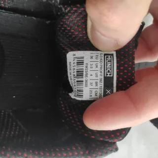 Lote Zapatillas Munich y Kipsta