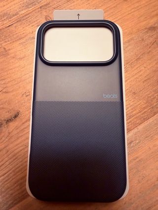 Funda Beats Rugged MagSafe para iPhone 17 Pro Max