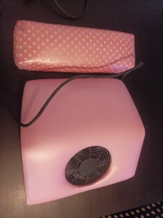 Aspirador de uñas rosa