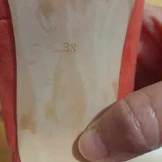 Zapatos de tacón Zara Basic rojos