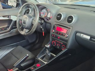 Audi A3 Cabrio 2.0 TDI DPF Attraction