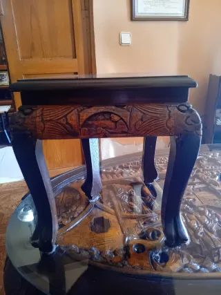 Mesa antigua siglo XX