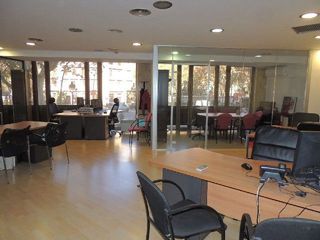 Oficina en alquiler en Sant Antoni en Barcelona