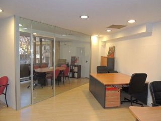 Oficina en alquiler en Sant Antoni en Barcelona