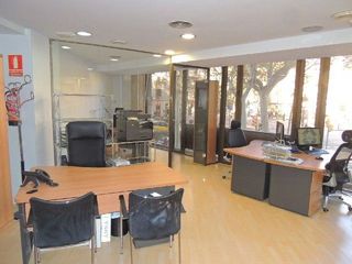 Oficina en alquiler en Sant Antoni en Barcelona