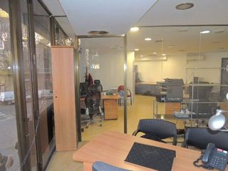 Oficina en alquiler en Sant Antoni en Barcelona