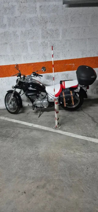 Suzuki Intruder 250cc Moto Cruiser