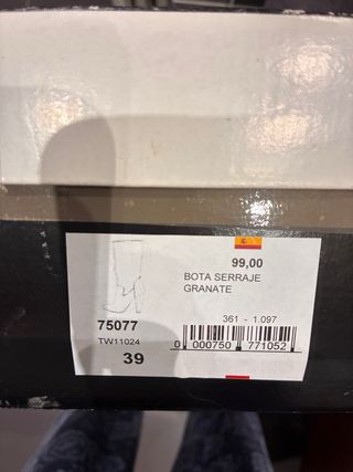 Botas altas rojas de ante