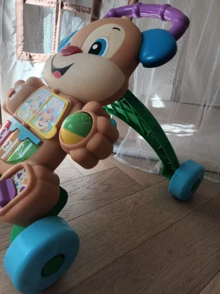 Andador bebé musical Fisher-Price