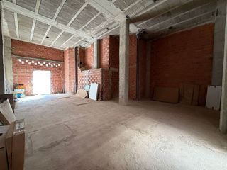 Local comercial en venta en Úbeda
