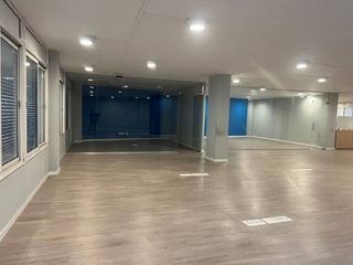 Oficina en alquiler en Centre - Eixample – Can Llobet – Can Serra en Barbera del Vallès