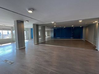 Oficina en alquiler en Centre - Eixample – Can Llobet – Can Serra en Barbera del Vallès