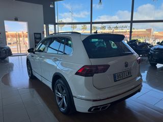 Volkswagen Tiguan 2.0 TDI R-LINE DSG 150