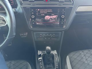 Volkswagen Tiguan 2.0 TDI R-LINE DSG 150