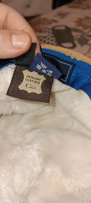 Cappello Harmont & Blaine con visiera e pellicciot