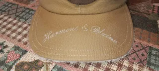 Cappello Harmont & Blaine con visiera e pellicciot