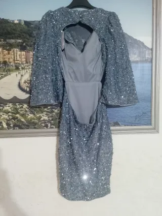 Abito blu e argento con paillettes