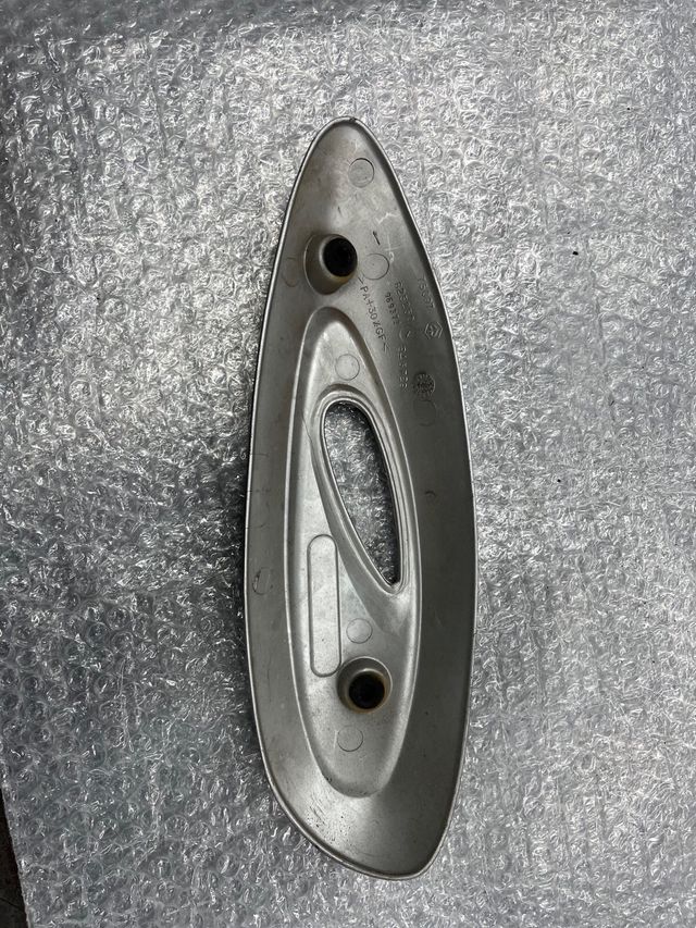 Protector escape Piaggio Liberty 125 RST
