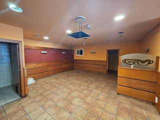 Local comercial en alquiler en Centre - Estació en Sant Cugat del Vallès