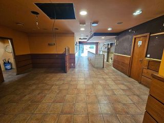 Local comercial en alquiler en Centre - Estació en Sant Cugat del Vallès