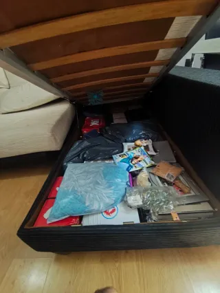 Sofá modular beige y negro