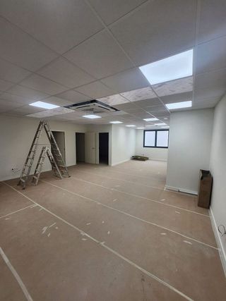 Nave industrial en alquiler en Centre en Hospitalet de Llobregat, L´