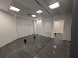 Local comercial en alquiler en Centre en Hospitalet de Llobregat, L´