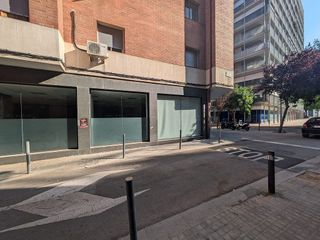 Local comercial en alquiler en Centre en Hospitalet de Llobregat, L´