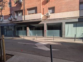 Local comercial en alquiler en Centre en Hospitalet de Llobregat, L´