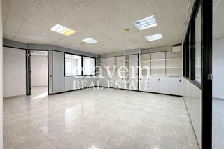 Local comercial en venta en Can Borrell - La Plana de Lledó en Mollet del Vallès