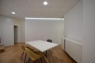 Local comercial en alquiler en Barri del Mar - Ribes Roges en Vilanova i La Geltrú