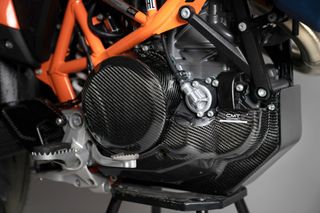 Protector Embrague CMT Husqvarna 701 KTM 690 2026+