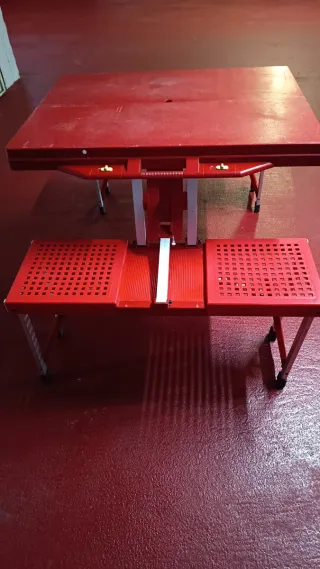 Mesa Camping Plegable con Sillas Maleta