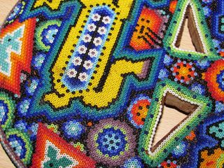 Máscara mexicana México Huichol chaquira 32 x 21