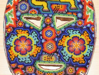 Máscara mexicana México Huichol chaquira 32 x 21