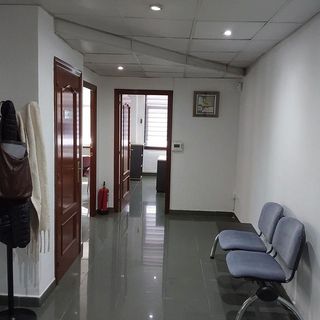 Local comercial en alquiler en Centre - Eixample – Can Llobet – Can Serra en Barbera del Vallès