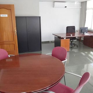 Local comercial en alquiler en Centre - Eixample – Can Llobet – Can Serra en Barbera del Vallès