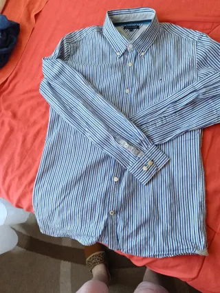 Camisa Tommy Hilfiger Rayas Azul y Blanca talla 16